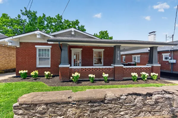 $259,800 | 874 Angliana Avenue, Lexington, KY 40508