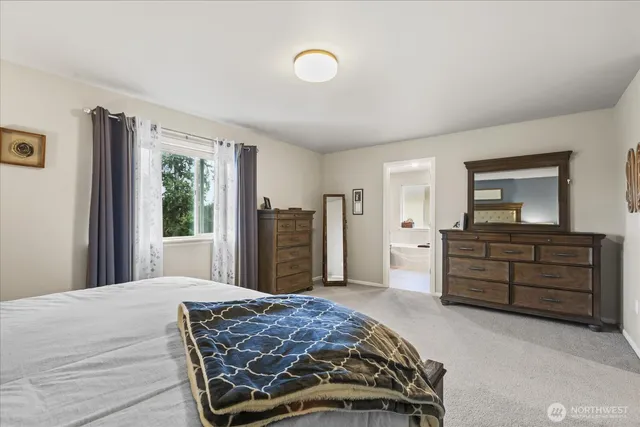 $889,900 | 932 121st Avenue Southeast, Lake Stevens, WA 98258