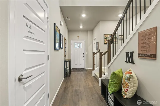 $889,900 | 932 121st Avenue Southeast, Lake Stevens, WA 98258