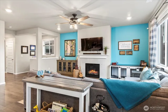 $889,900 | 932 121st Avenue Southeast, Lake Stevens, WA 98258