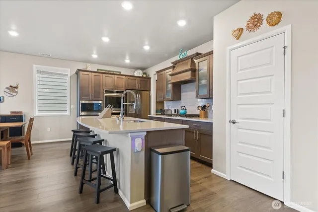 $889,900 | 932 121st Avenue Southeast, Lake Stevens, WA 98258