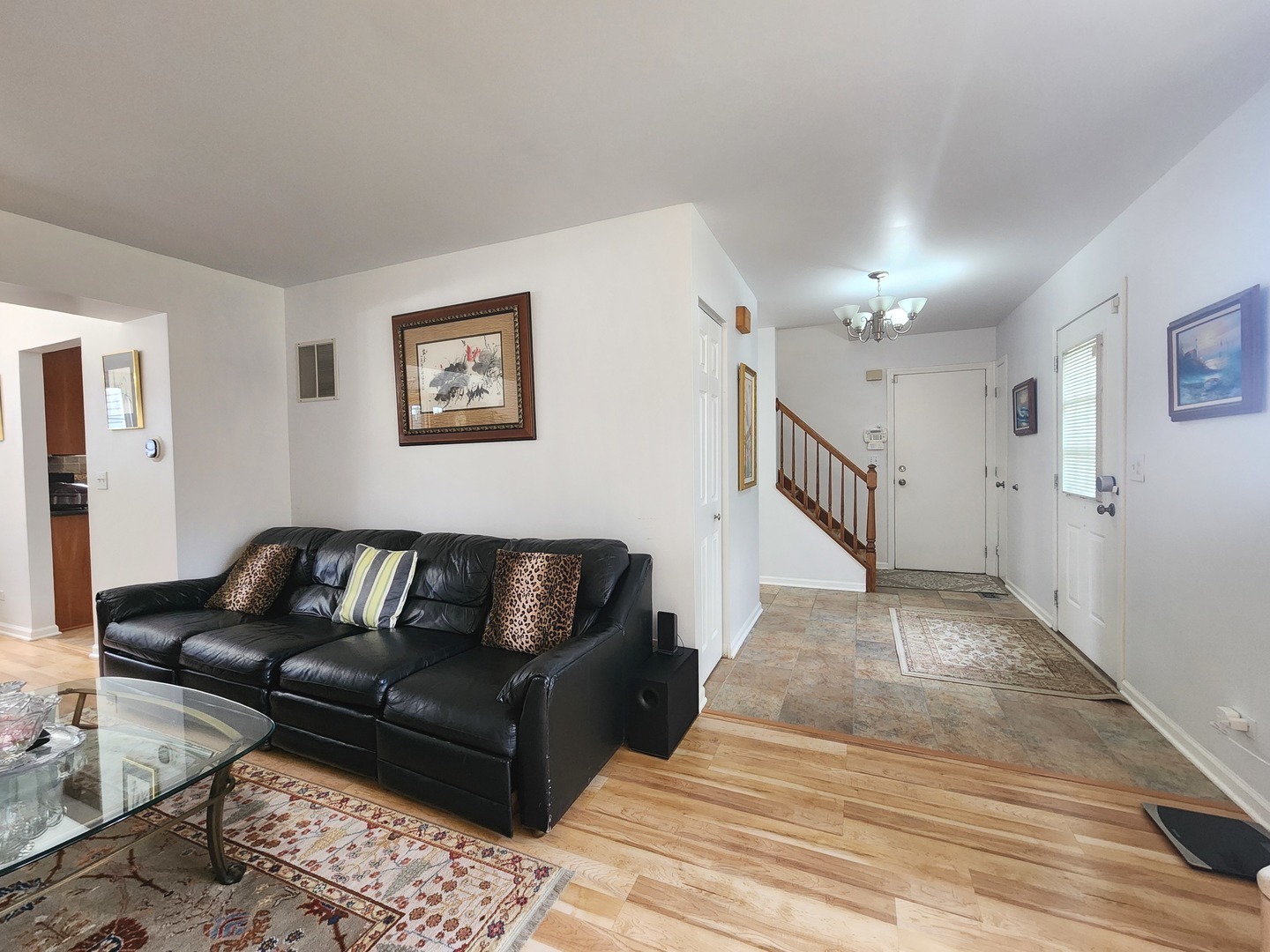 72 Wilton Lane Mundelein, IL 60060 - Photo 4 of 40 a living room with furniture and wooden floor