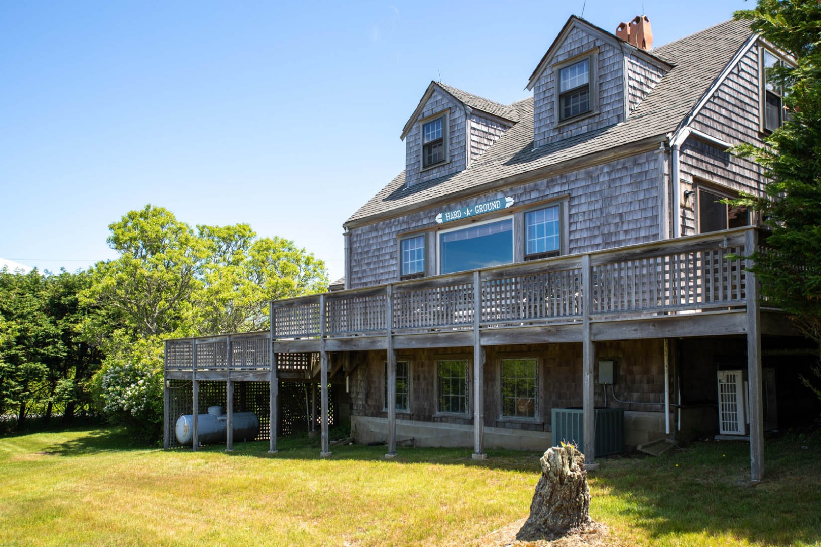 56 Washington Avenue Nantucket, MA 02554 - Photo 8 of 47 Gallery Image 8