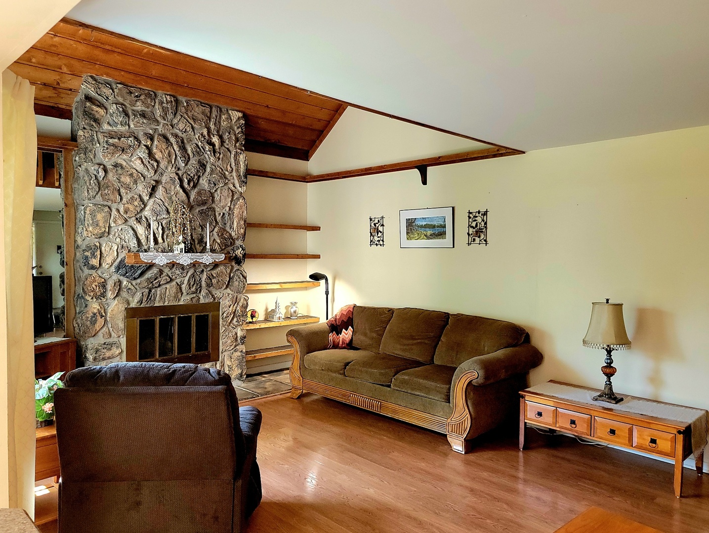 561 Dunham Road Gurnee, IL 60031 - Photo 6 of 30 a living room with furniture and a fireplace