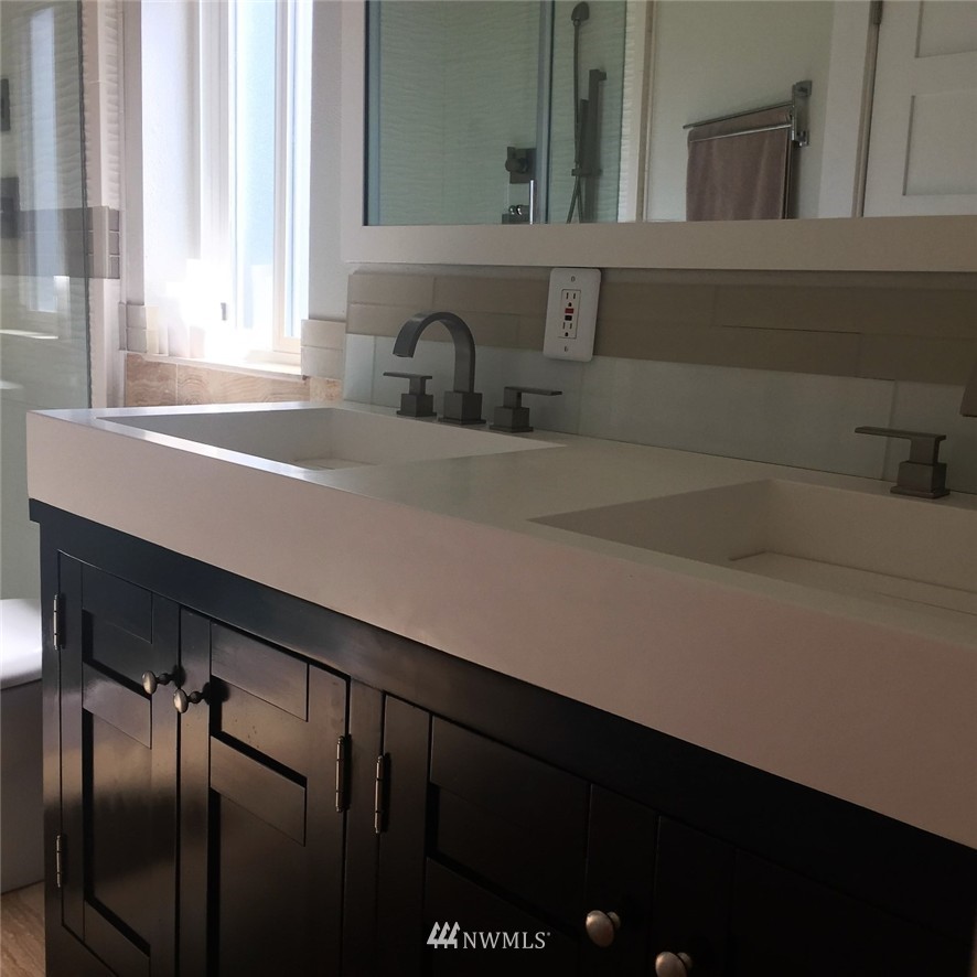 261 Stretch Island Road North Grapeview, WA 98546 - Photo 19 of 24 Gallery Image 19