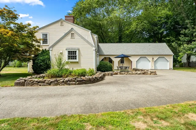 $1,199,000 | 84 Hopestill Brown Road, Sudbury, MA 01776