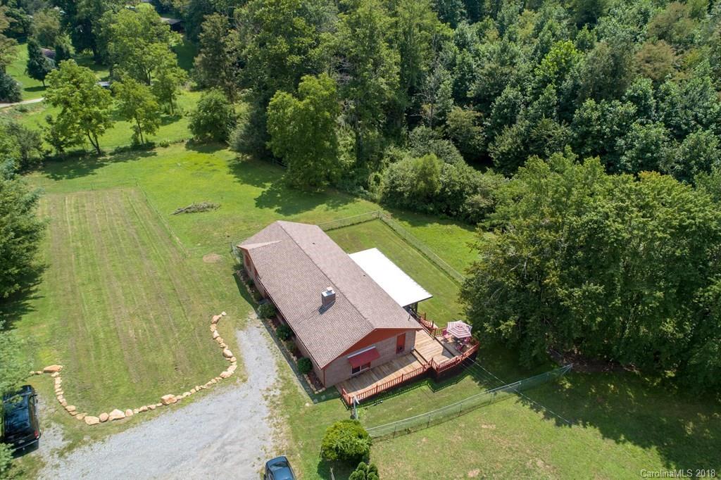 324 Racking Cove, Unit 2A Sylva, NC 28779 - Photo 26 of 35 Gallery Image 26