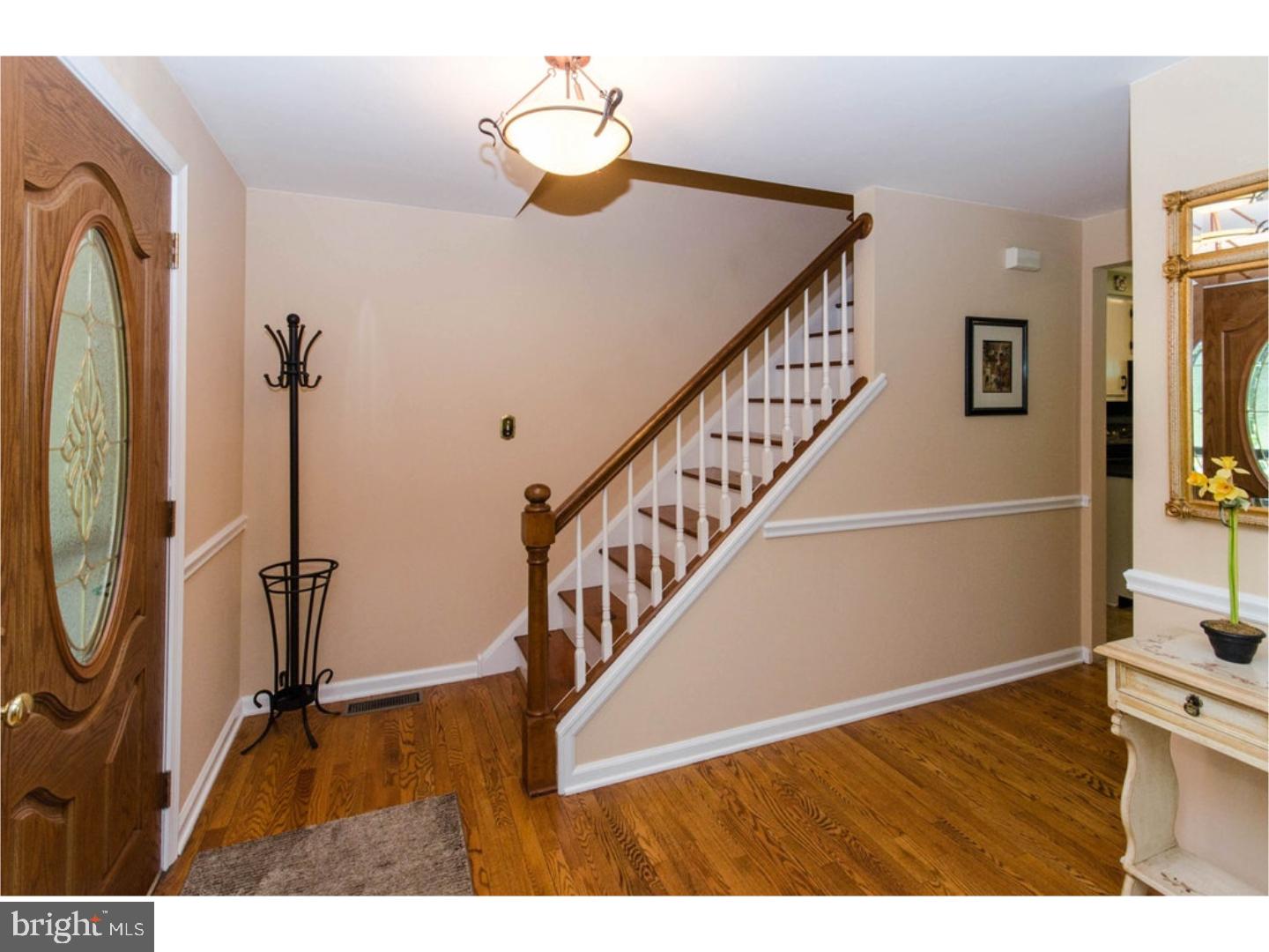 4848 Kings Road Doylestown, PA 18902 - Photo 3 of 25 Foyer