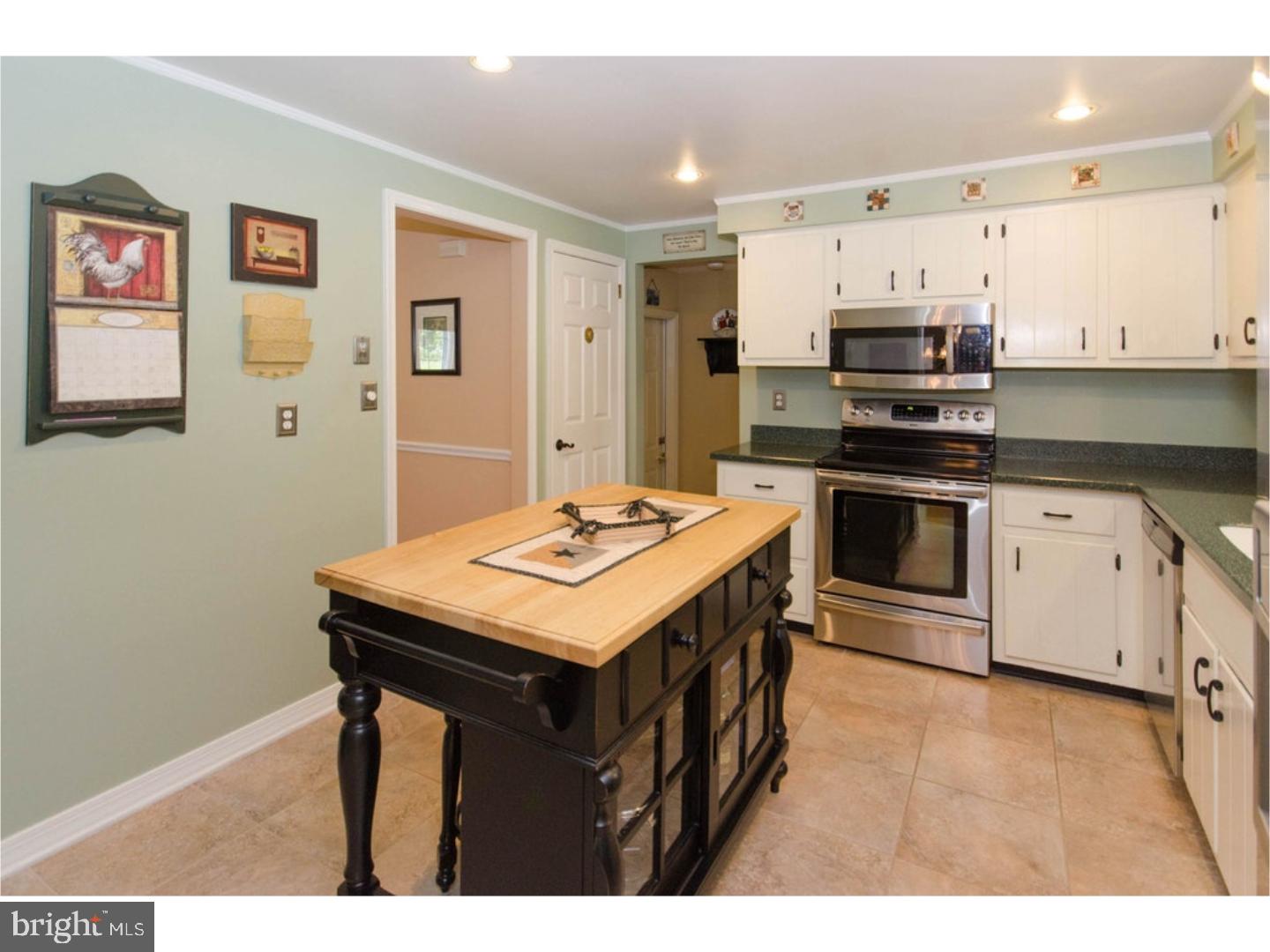 4848 Kings Road Doylestown, PA 18902 - Photo 7 of 25 Kitchen