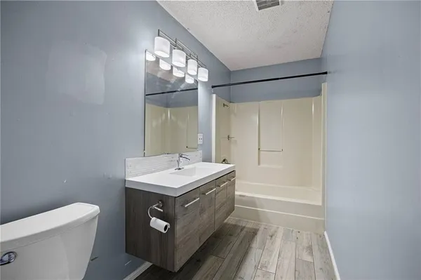 $325,000 | 1781 Millview Drive Northeast, Marietta, GA 30062