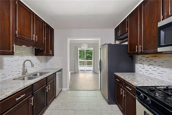 $325,000 | 1781 Millview Drive Northeast, Marietta, GA 30062