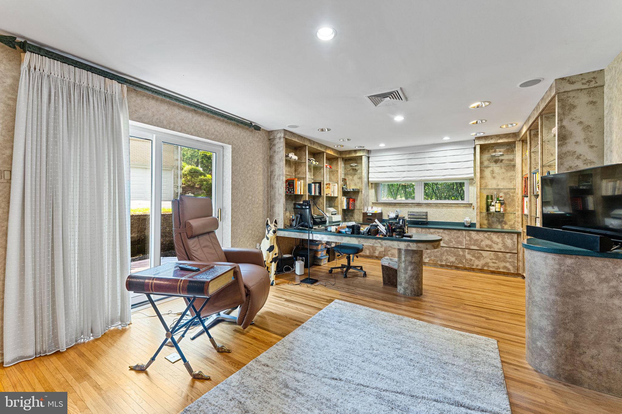 128 Cardinal Road Jenkintown, PA 19046 - Photo 12 of 31 Gallery Image 12