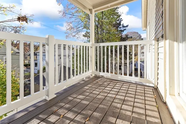 $4,500 | 1004 South Street, Unit 2, Boston, MA 02131