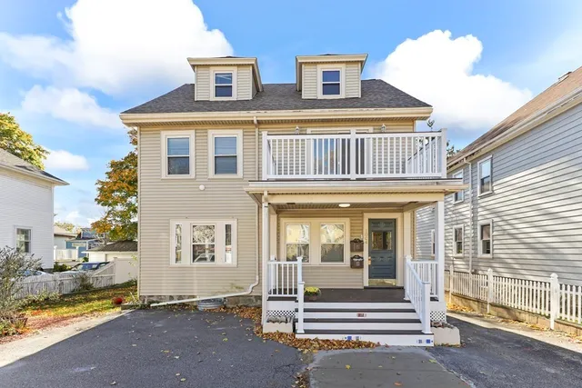 $4,500 | 1004 South Street, Unit 2, Boston, MA 02131