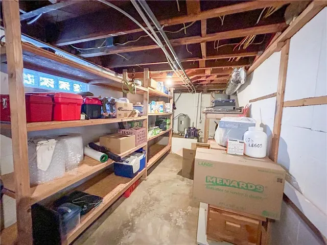 $349,000 | 2222 A State Line Road, Prescott, KS 66767