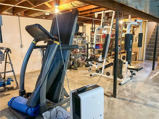 $349,000 | 2222 A State Line Road, Prescott, KS 66767