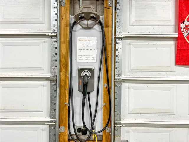 $349,000 | 2222 A State Line Road, Prescott, KS 66767