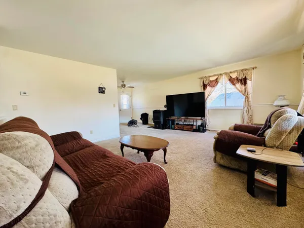 $215,000 | 305 Monroe Avenue, Big Rapids, MI 49307