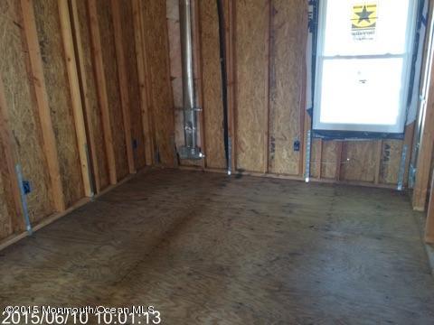 38 Sage Road Toms River, NJ 08753 - Photo 6 of 12 bed3