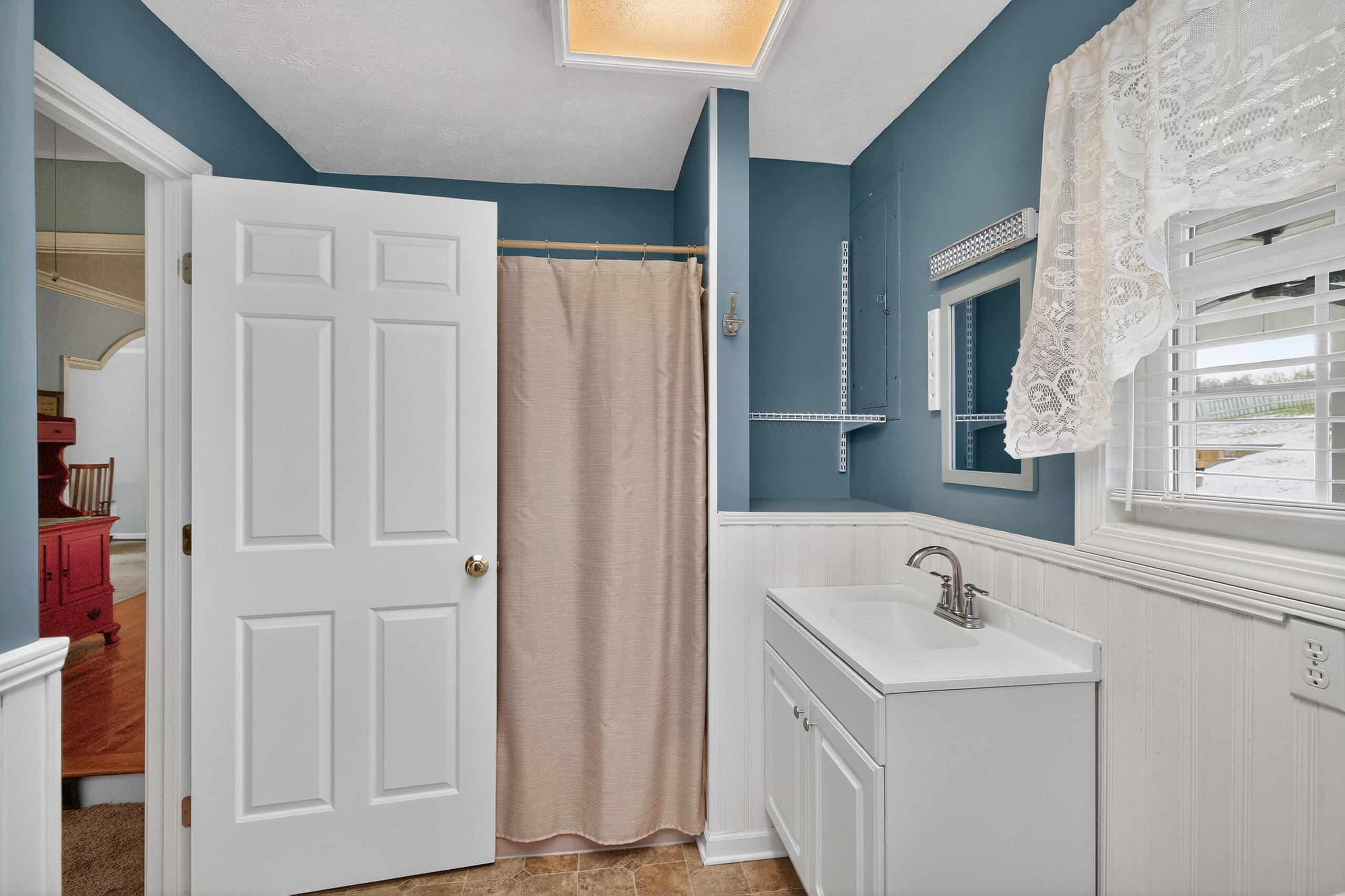 420 Willowbrook Road Winchester, KY 40391 - Photo 16 of 32 full bathroom #1