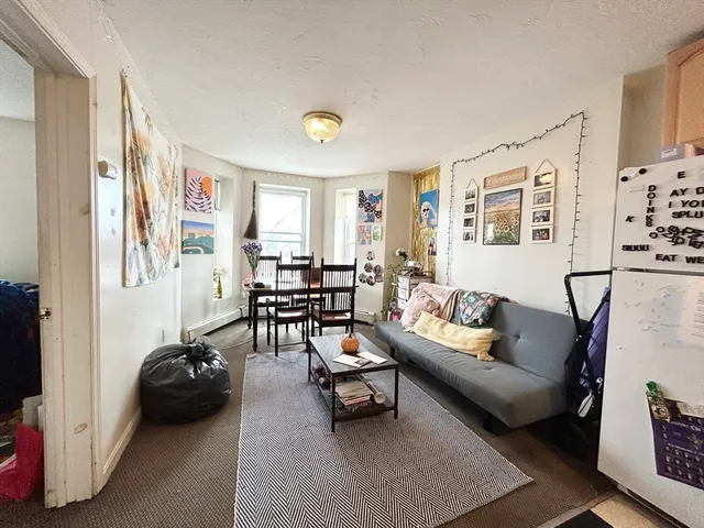 $5,000 | 90 Hammond Street, Unit 3, Boston, MA 02120