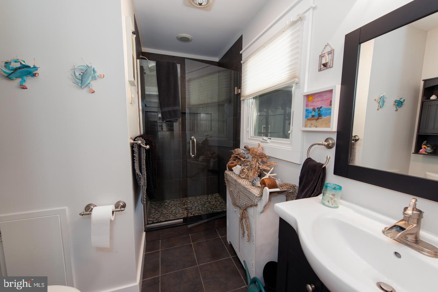 18473 Joseph Road Milton, DE 19968 - Photo 21 of 51 Bedroom 3 en suite