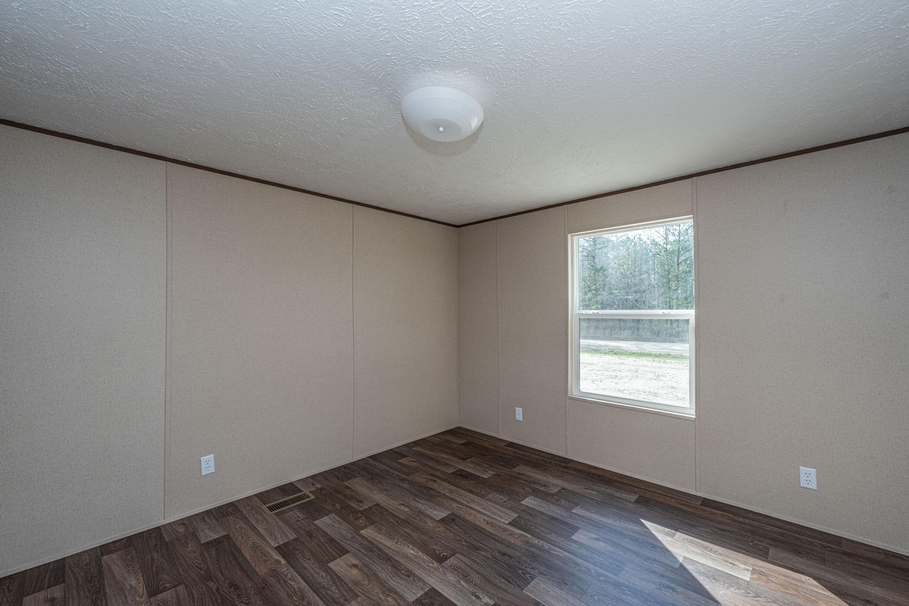161 Kickback Cove Round O, SC 29474 - Photo 22 of 32 Guest Bedroom