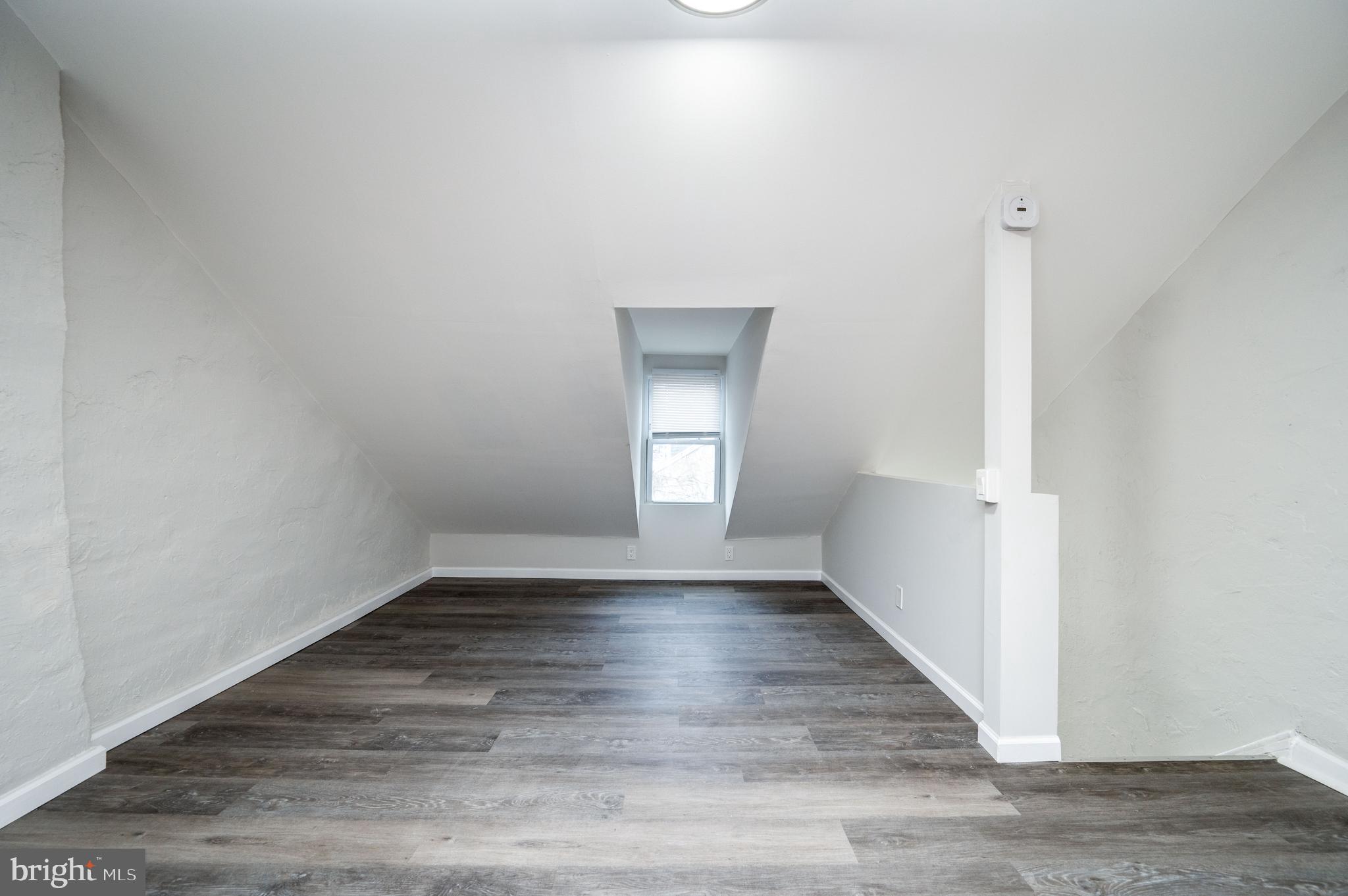 929 Spruce Street Reading, PA 19602 - Photo 32 of 49