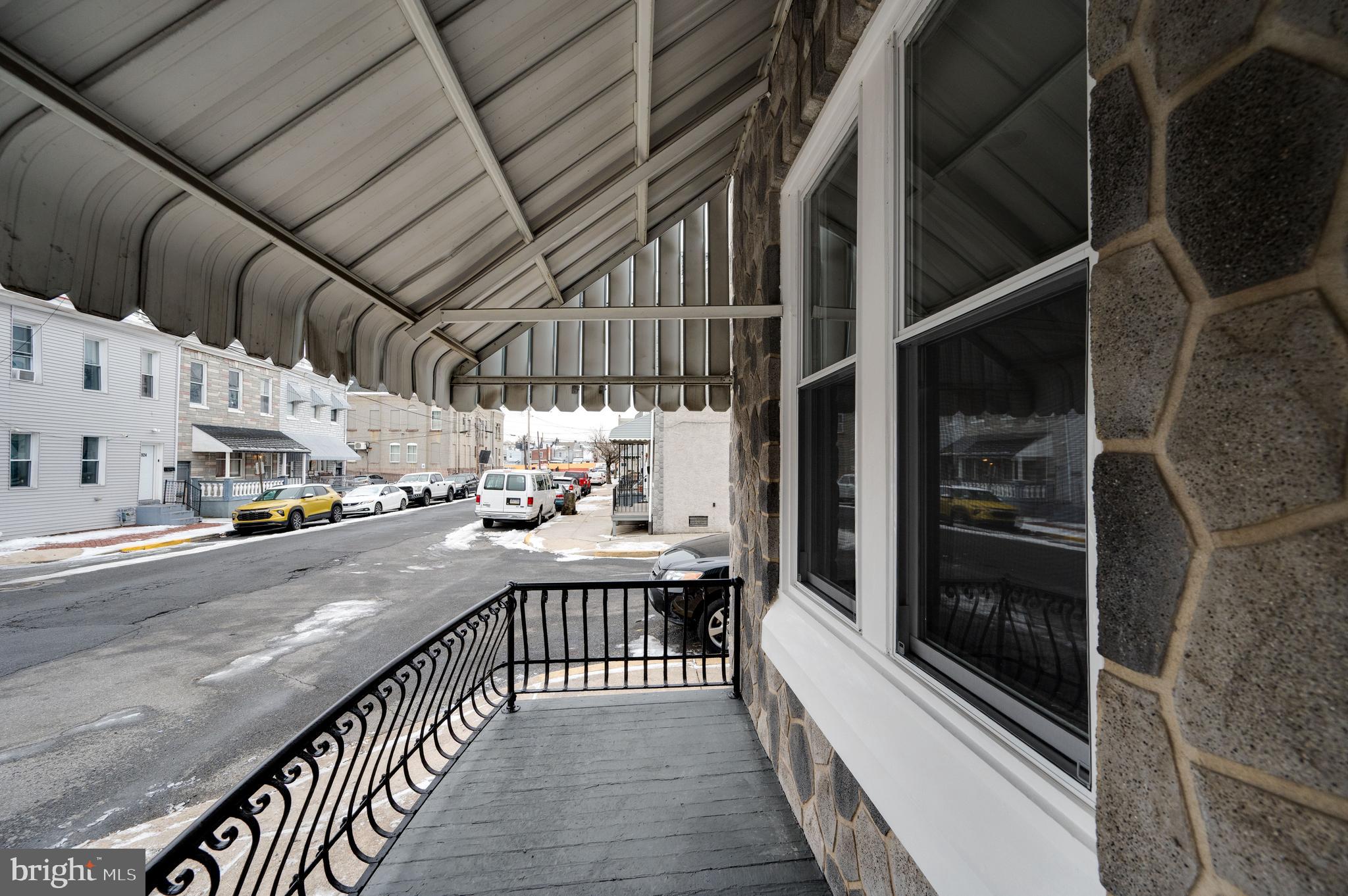 929 Spruce Street Reading, PA 19602 - Photo 4 of 49