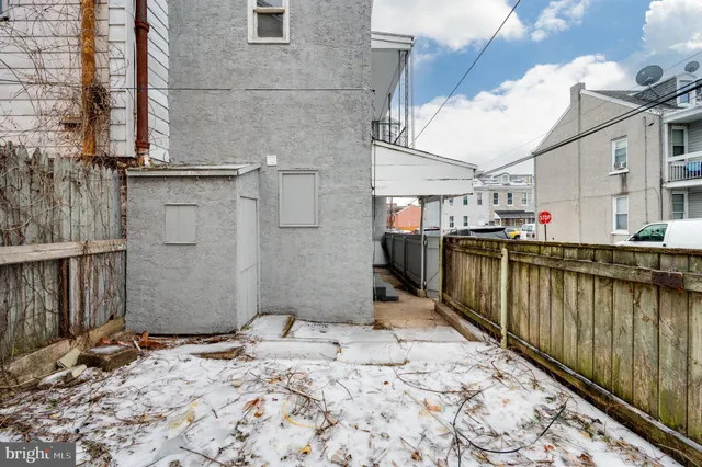 $215,000 | 929 Spruce Street, Reading, PA 19602