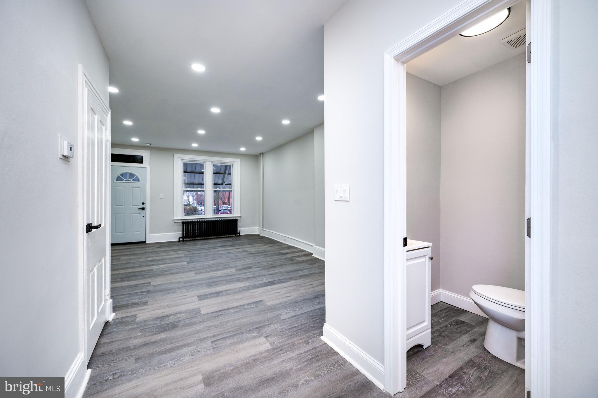 929 Spruce Street Reading, PA 19602 - Photo 9 of 49