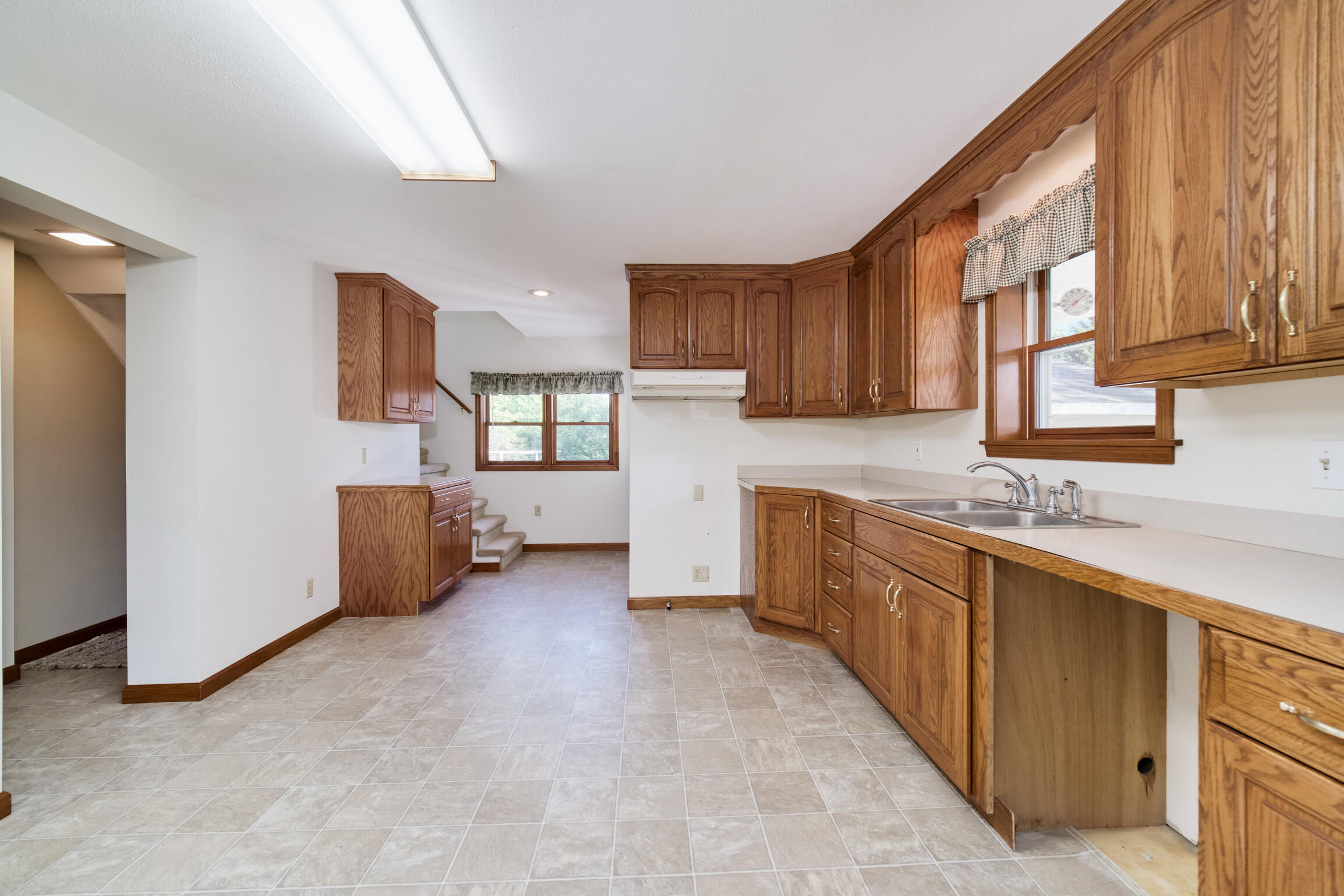 613 Ramsdell Street Manistee, MI 49660 - Photo 14 of 49 Kitchen