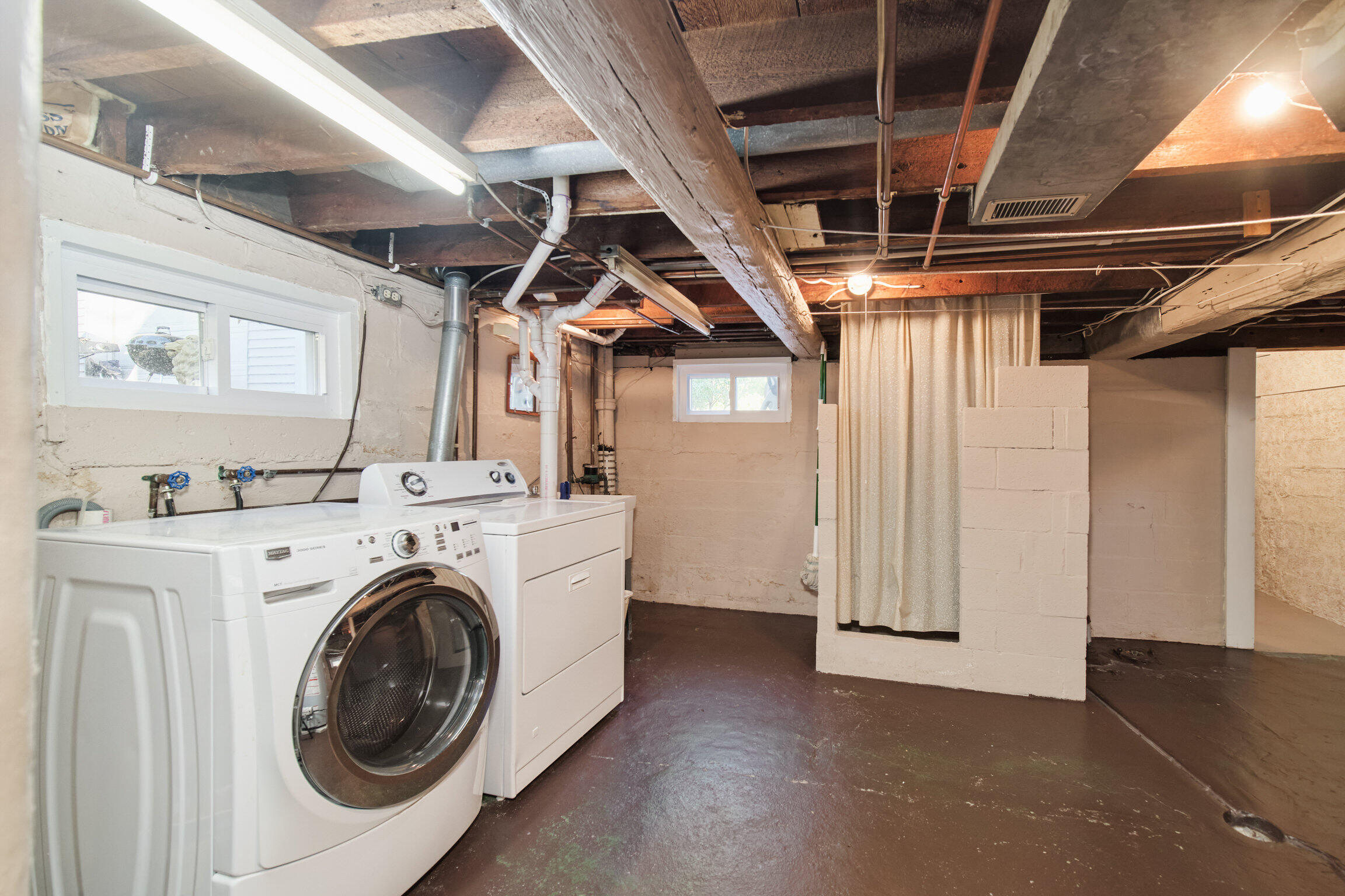 613 Ramsdell Street Manistee, MI 49660 - Photo 37 of 49 Laundry