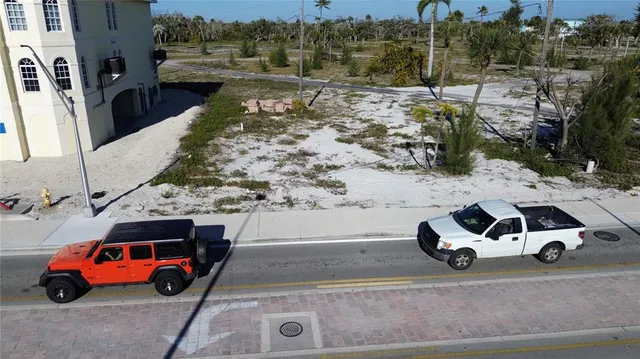 $2,300,000 | 2915 Estero Boulevard, Fort Myers Beach, FL 33931