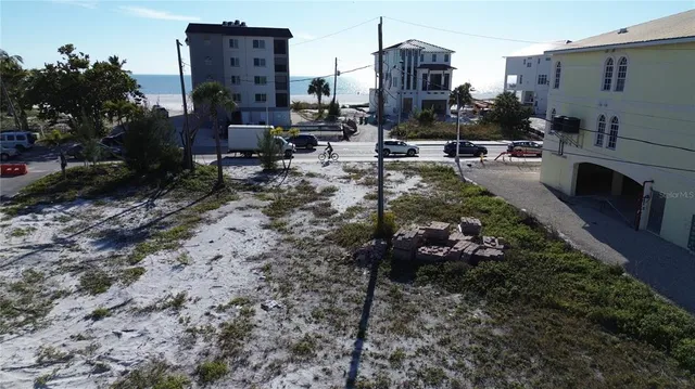 $2,300,000 | 2915 Estero Boulevard, Fort Myers Beach, FL 33931