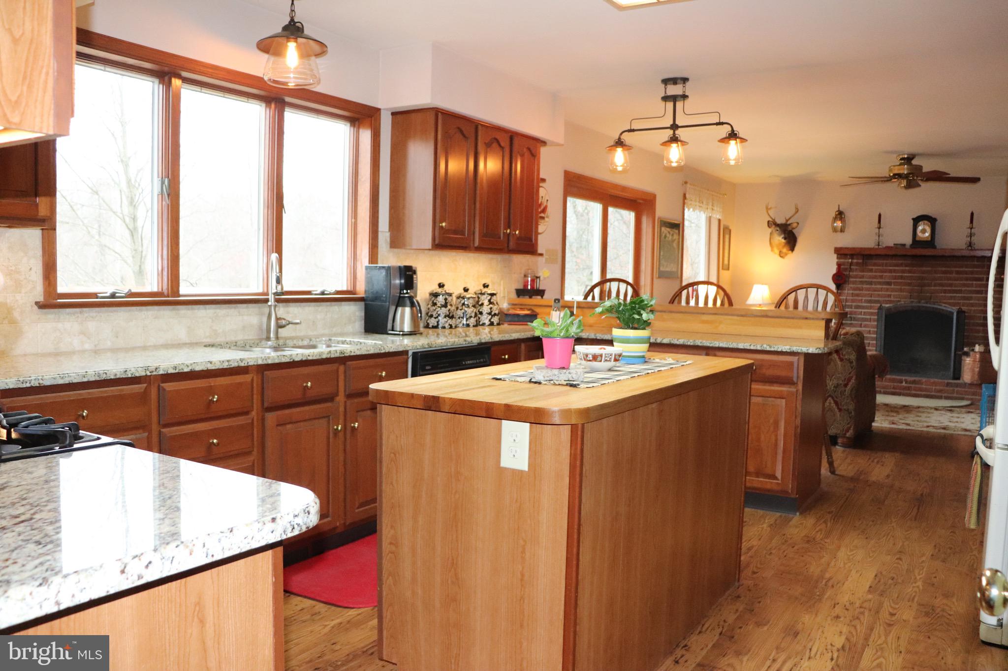 134 West Branch Road Barto, PA 19504 - Photo 7 of 37 Gallery Image 7