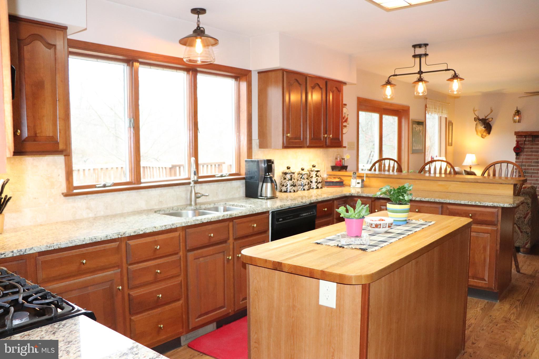 134 West Branch Road Barto, PA 19504 - Photo 9 of 37 Gallery Image 9