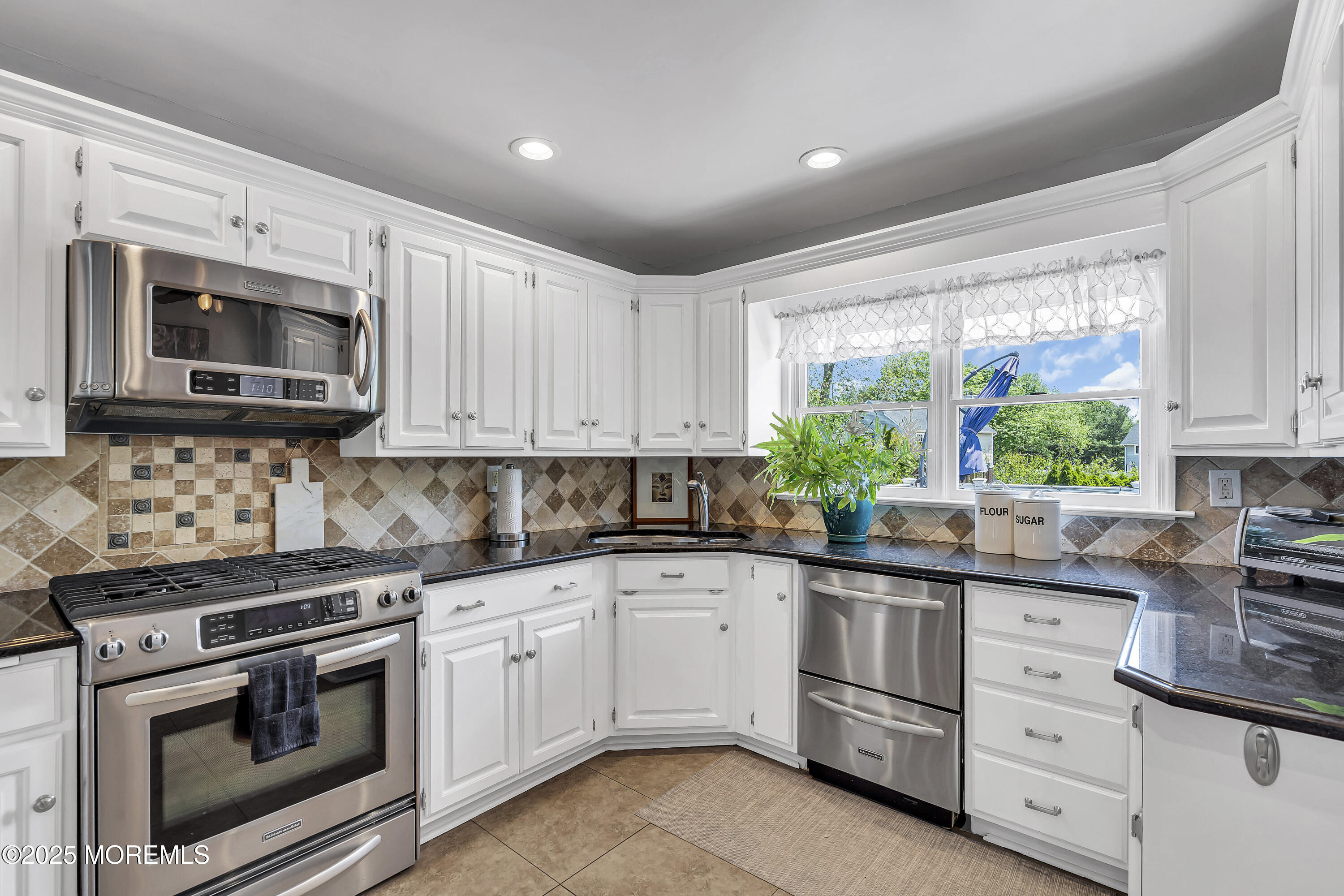 2003 Gardner Road Wall, NJ 07719 - Photo 12 of 50 dsc03192_324