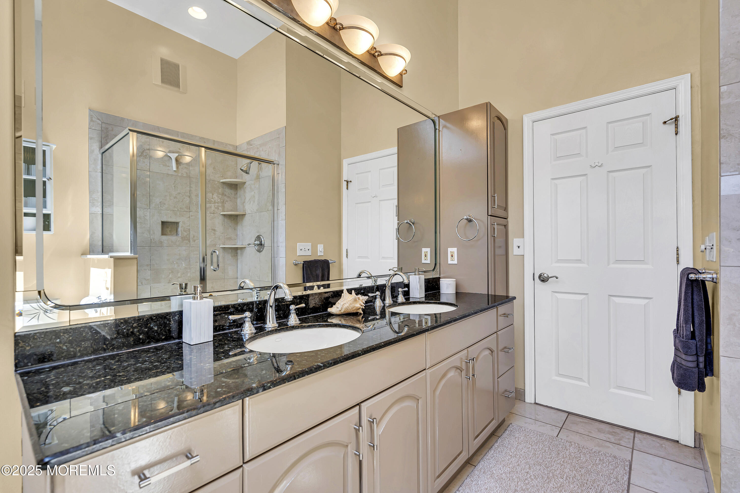 2003 Gardner Road Wall, NJ 07719 - Photo 20 of 50 dsc03092_60