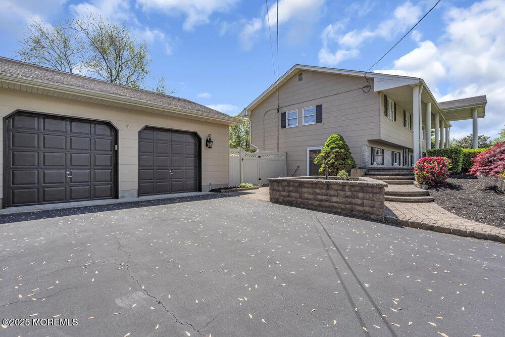 2003 Gardner Road Wall, NJ 07719 - Photo 49 of 50 dsc02847_36 (1)