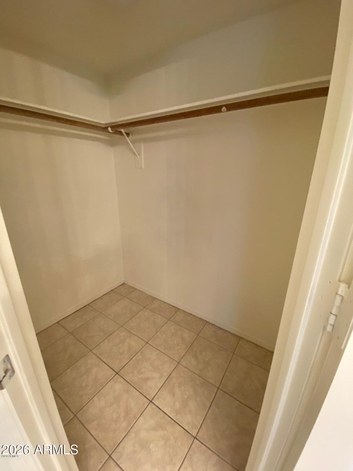 4263 East Agave Road Phoenix, AZ 85044 - Photo 11 of 16 20220527010517568184000000-o