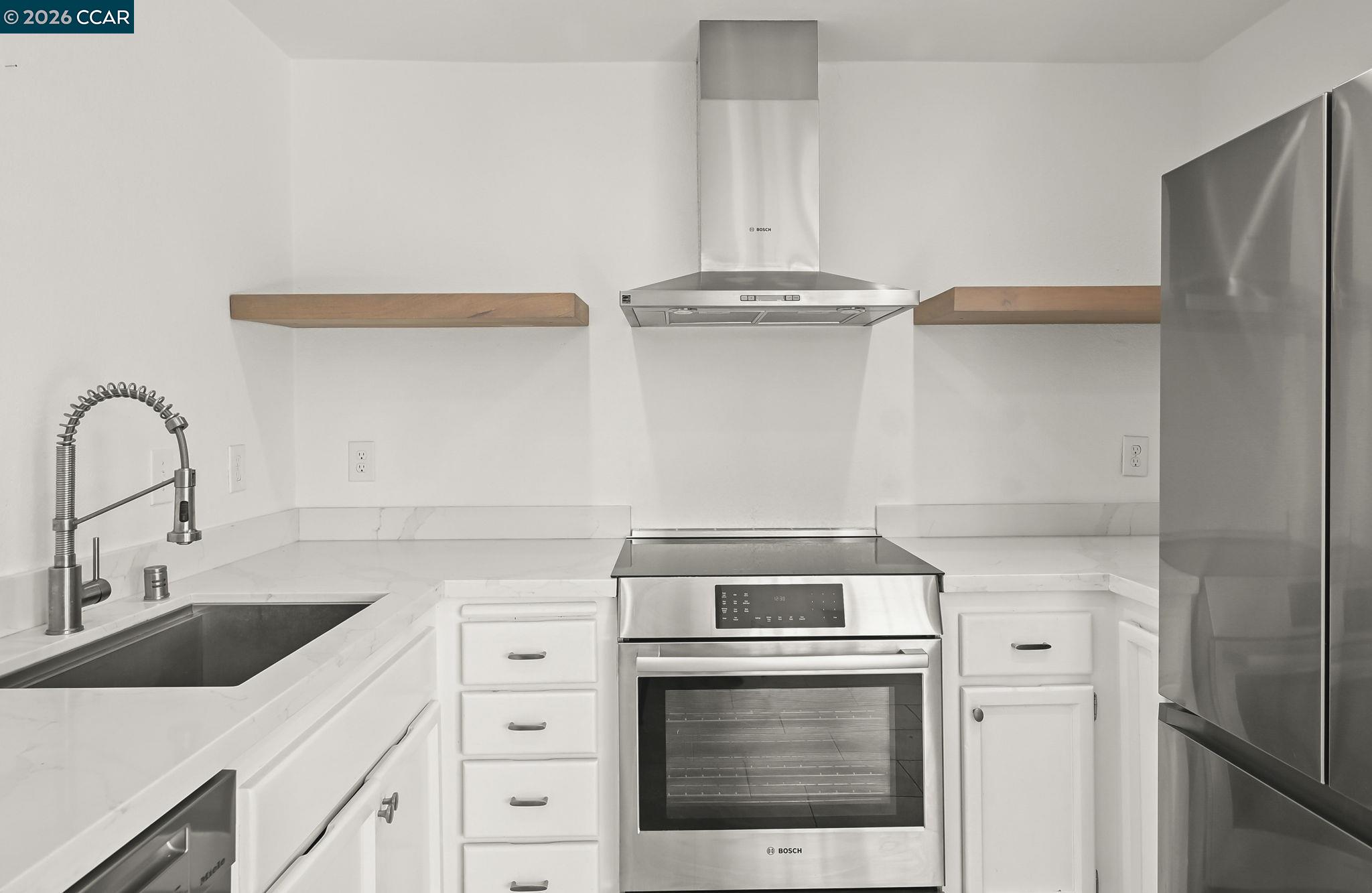 83 Tahoe Court, Unit 202 San Ramon, CA 94582 - Photo 7 of 41