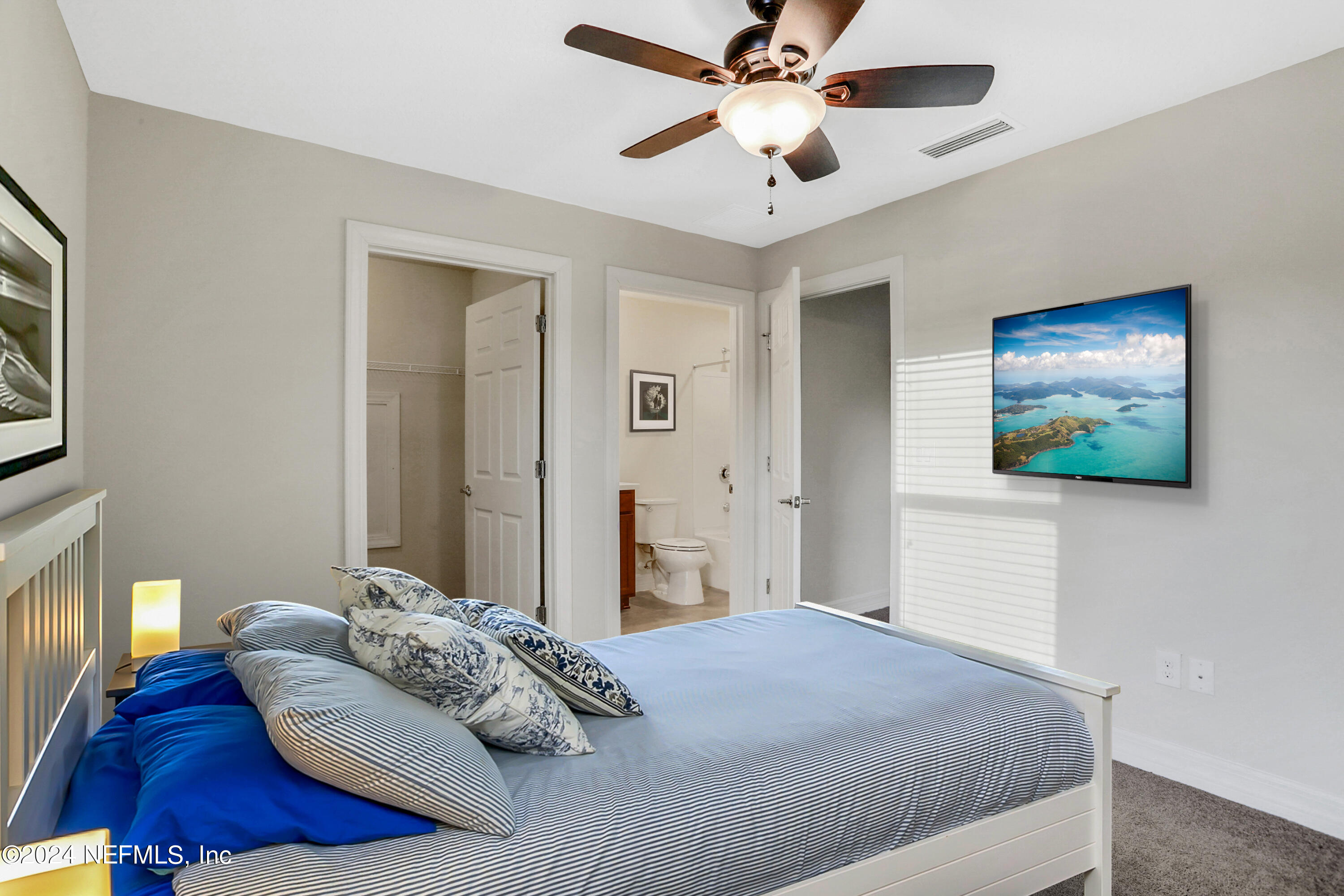 75 Sabal Ridge Trail Ponte Vedra, FL 32081 - Photo 12 of 57 Upstairs Guest Bedroom with Private Bath