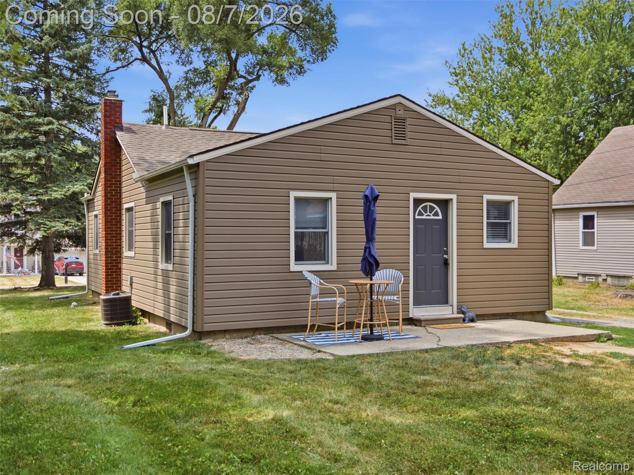 3077 York Road Rochester, MI 48309 - Photo 31 of 48 40-DSC08416.jpg