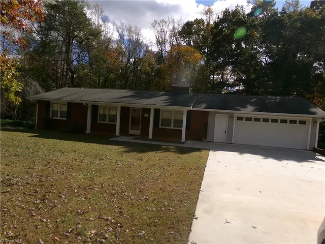 $360,000 | 3850 Whitehaven Road, Winston-Salem, NC 27106