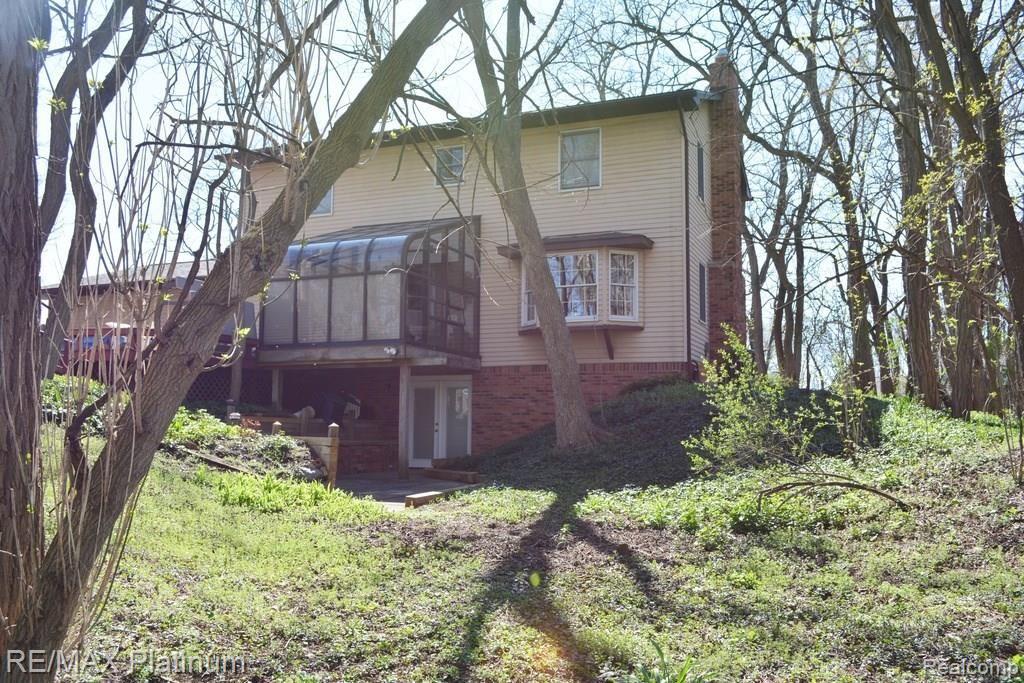 oak valley back of house.jpg