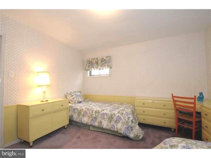 725 Cambridge Road Bala Cynwyd, PA 19004 - Photo 8 of 21 Bedroom 3