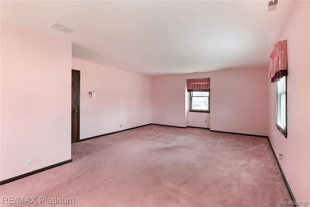 12268 Jennings Road Linden, MI 48451 - Photo 17 of 42 CNG_2954.jpg