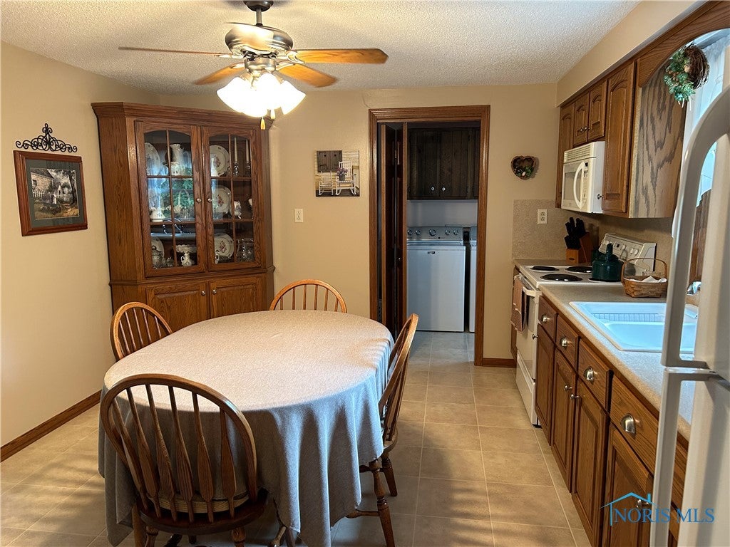 270 Ruth Ann Drive Defiance, OH 43512 - Photo 26 of 31 View of the kitchen