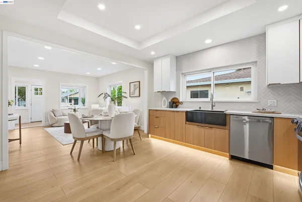 $998,000 | 22 Garden Road, Alameda, CA 94502